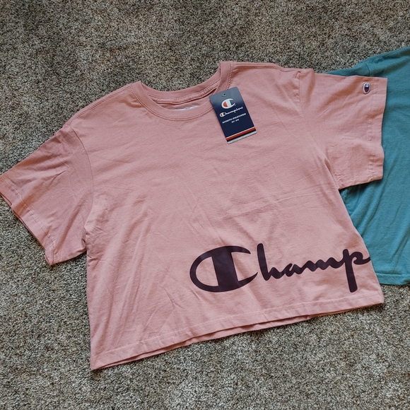 2 champion crop tees - Picture 2 of 3